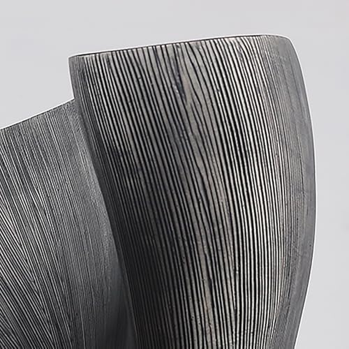 BULUXE Artificial Plant in Resin Pot
