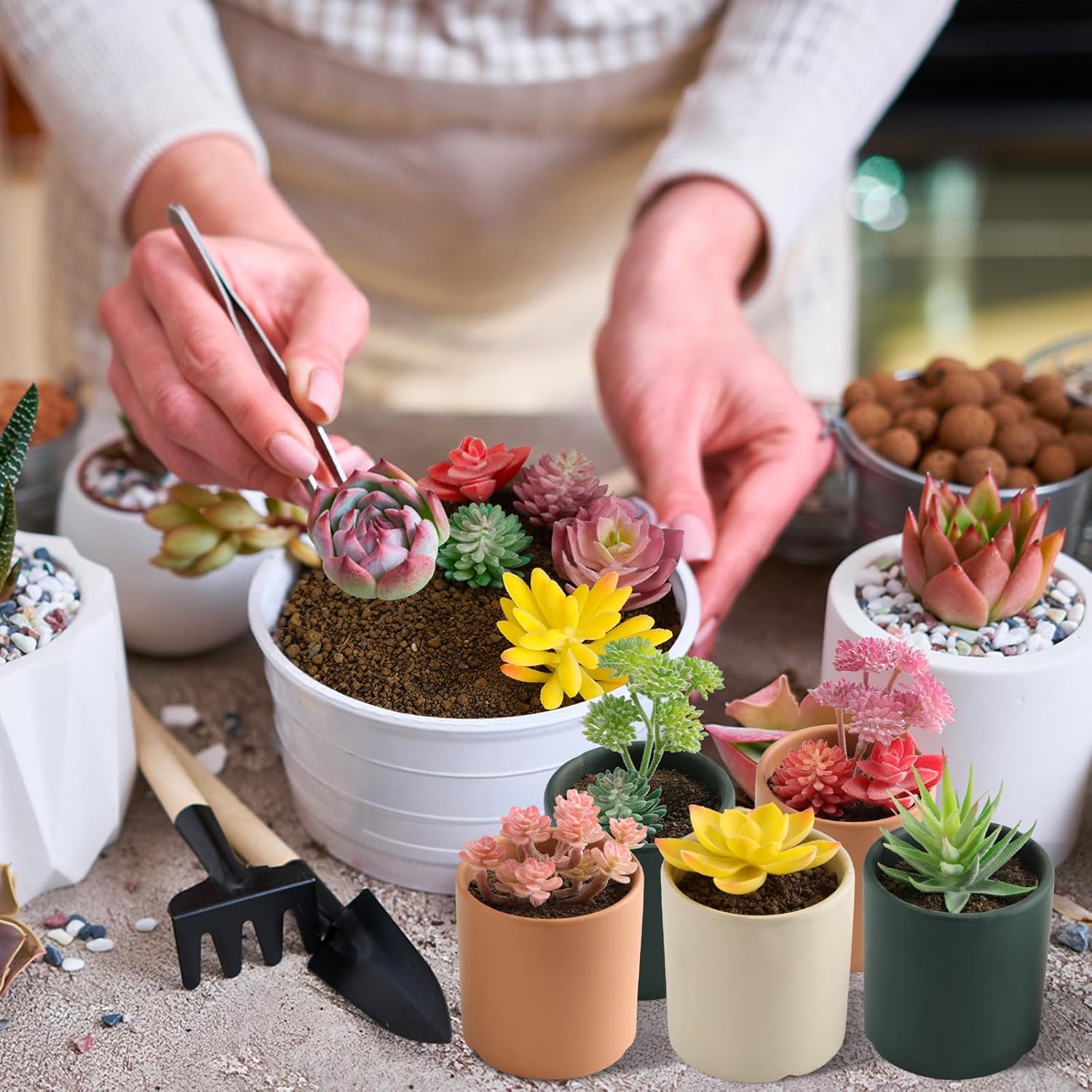 Jutom 32 Pieces Mini Artificial Succulents