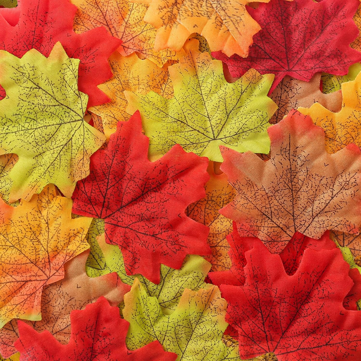 FUTUREPLUSX 500PCS Fake Maple Leaves Decorations